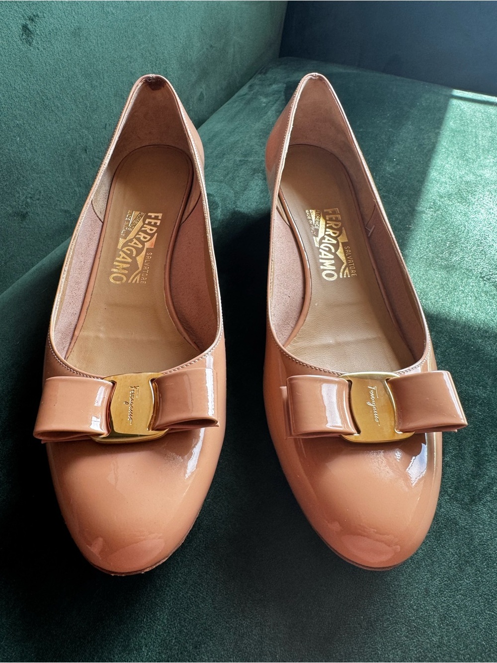 Salvatore Ferragamo Pink Beige Patent Viva Bow Ballet Flats